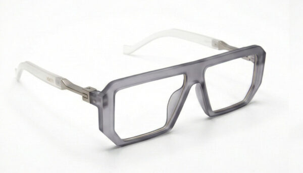 Classic Tomford frame